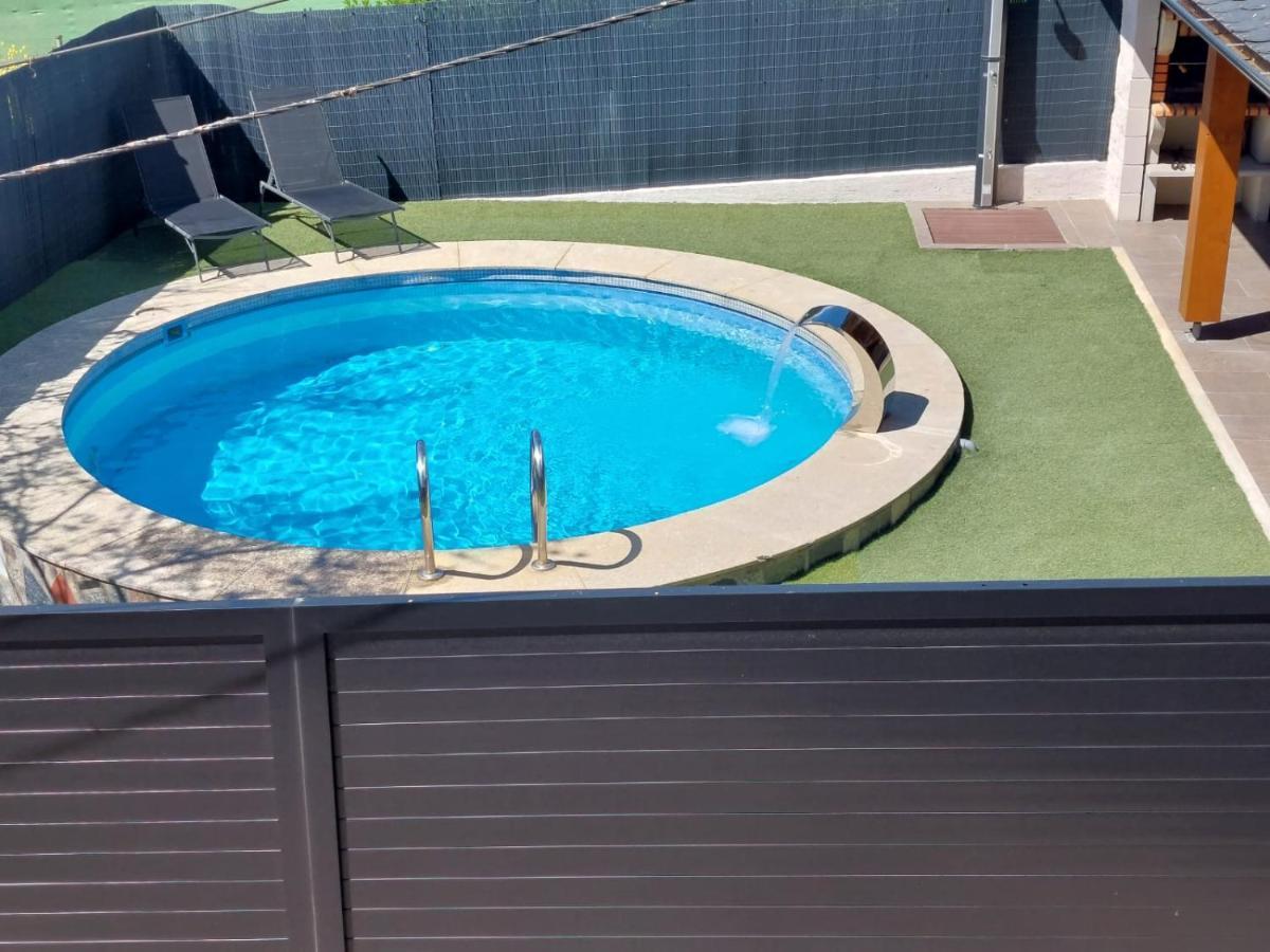 Casa Con Piscina Y Barbacoa Villa Freixido Luaran gambar